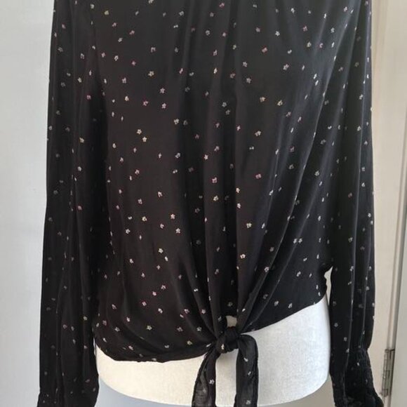 Cloth & Stone for Anthropologie Black Floral Blouse With Smocked Sleeves – US M - Picture 6 of 7